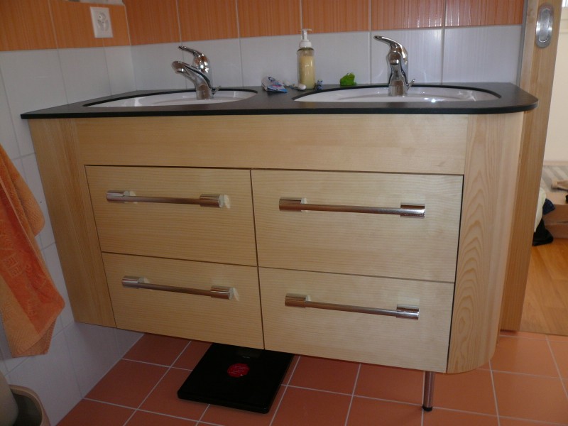 menuiserie-crans-montana-alexandre-lagger-salle-de-bains11