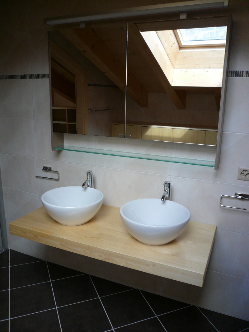 menuiserie-crans-montana-alexandre-lagger-salle-de-bains2