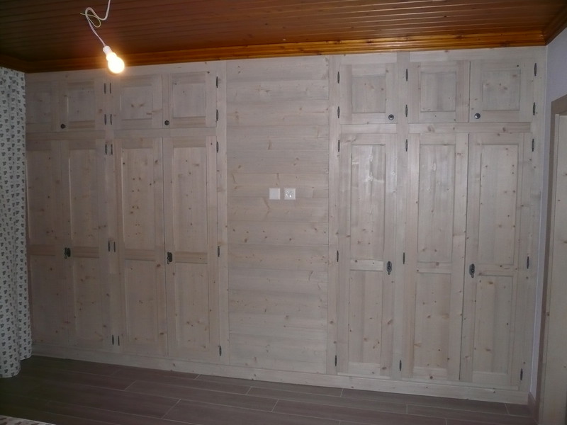 menuiserie-crans-montana-alexandre-lagger-sapin-teinte