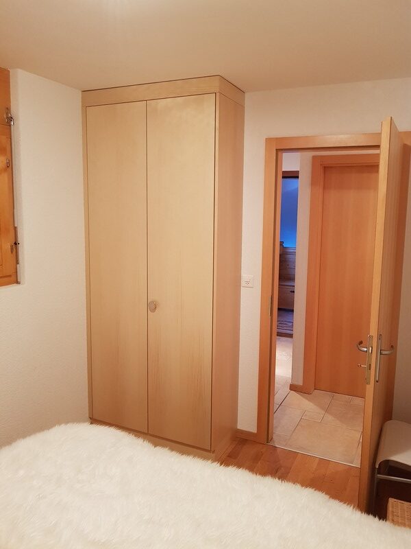 menuiserie-crans-montana-alexandre-lagger-sapin-uni